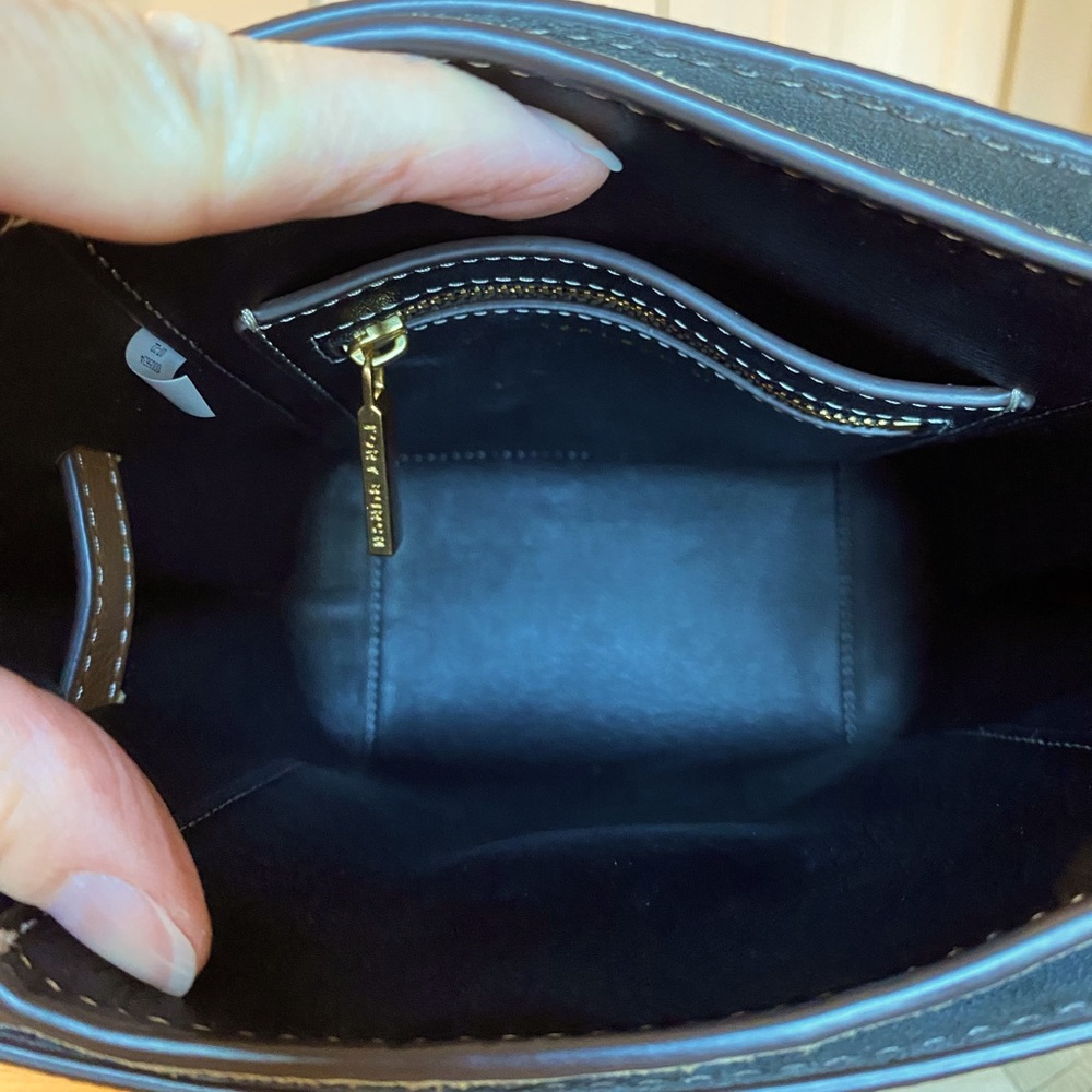 Tory Burch Lee Radizwill Double Bucket Bag - Picture 4 of 8
